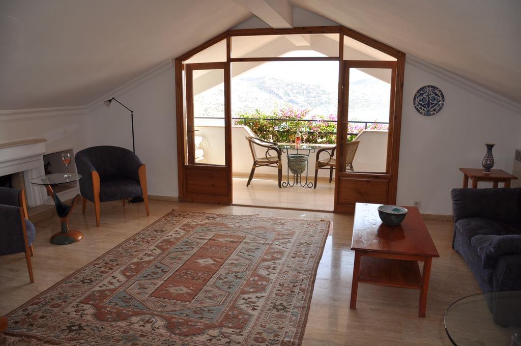 Korsan Apartments Kalkan Exterior photo