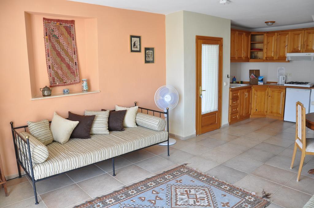 Korsan Apartments Kalkan Exterior photo