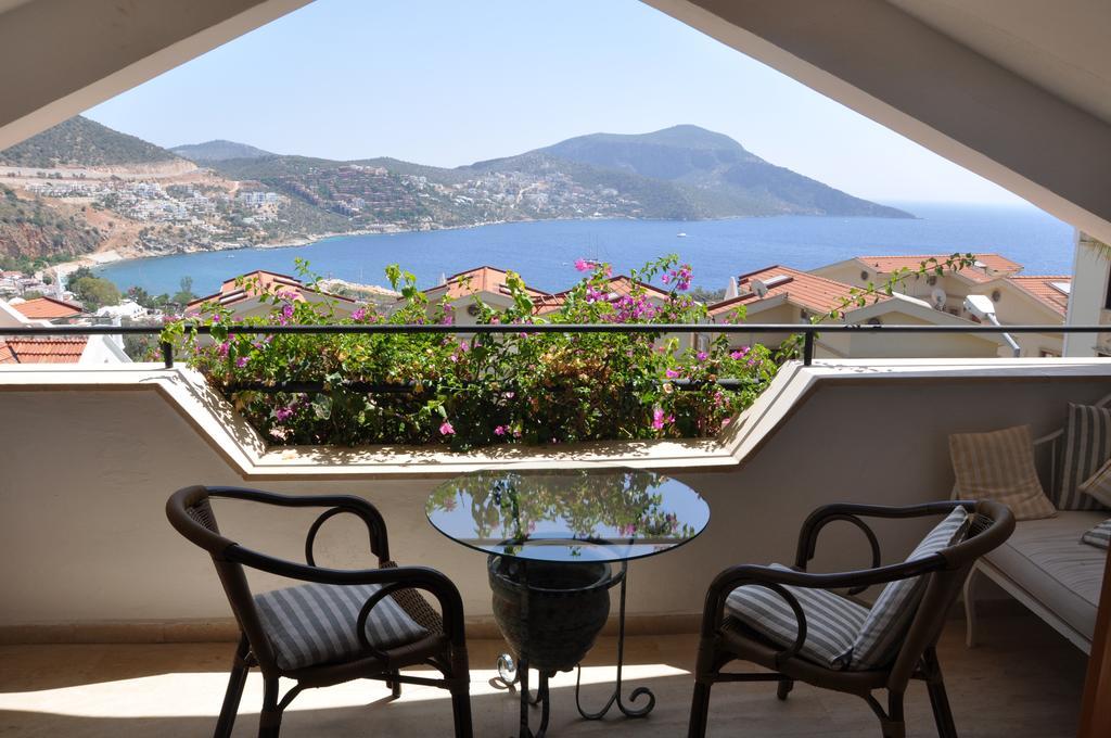 Korsan Apartments Kalkan Exterior photo